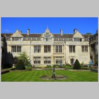 Rushton Hall, Northamptonshire, photo by Daderot, Wikipedia.jpg